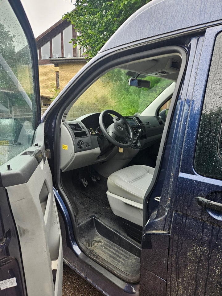 VW Transporter 2,0 TDi 114 Kassevogn kort BMT 5d