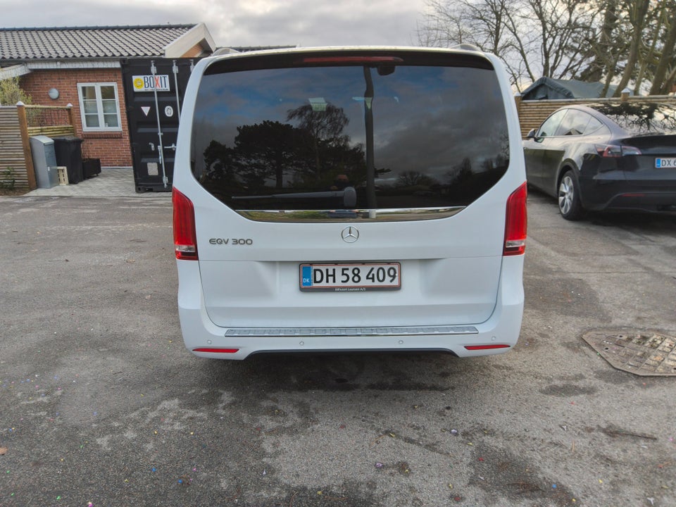 Mercedes EQV300 Avantgarde L