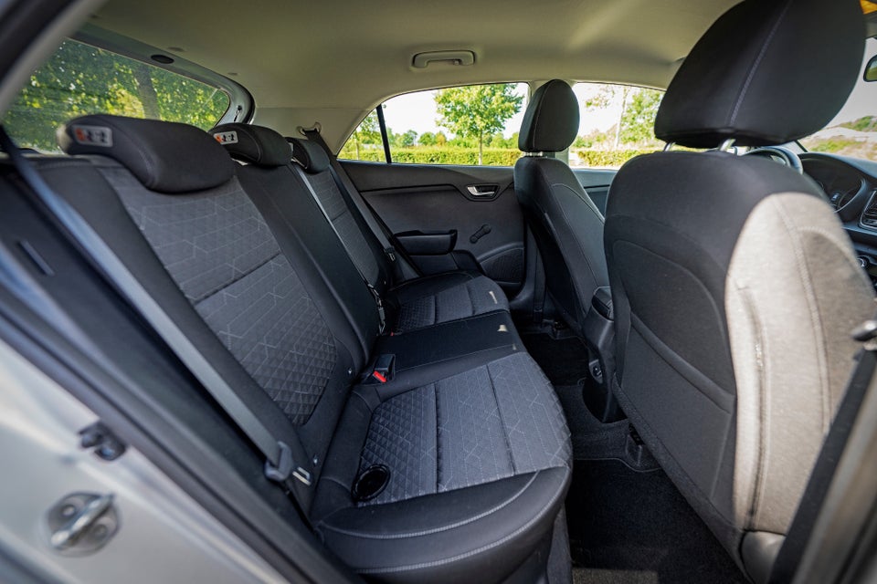 Kia Rio 1,0 T-GDi Attraction 5d