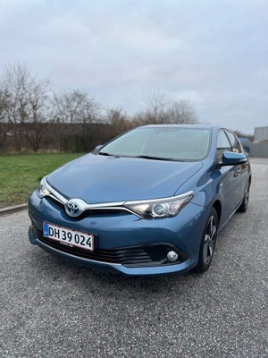 Toyota Auris 1,8 Hybrid H2 Comfort CVT 5d