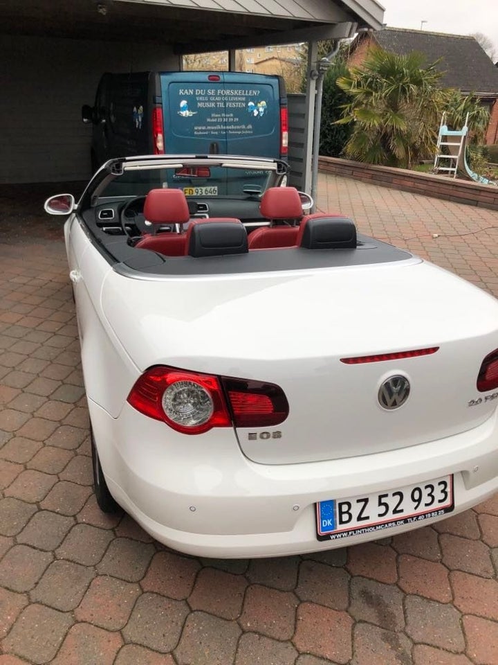VW Eos 2,0 FSi 2d