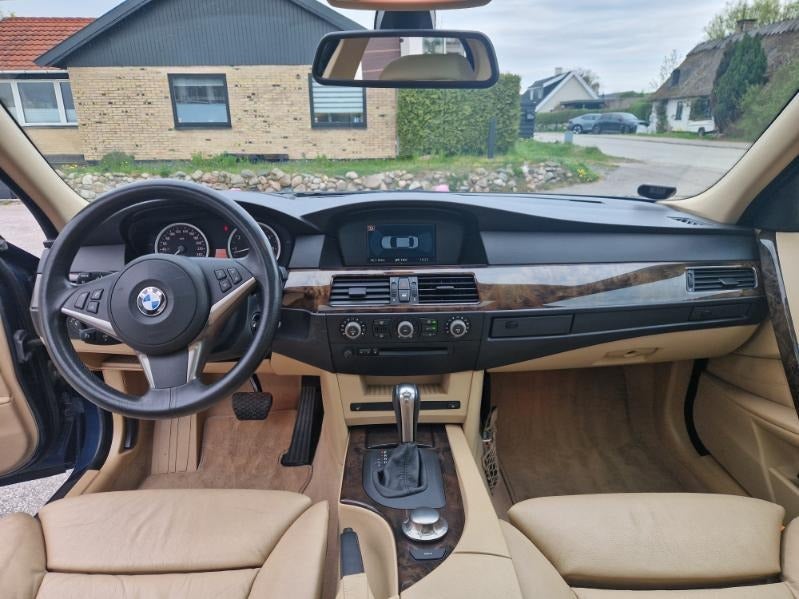 BMW 545i 4,4 aut. 4d