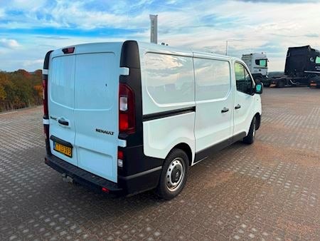 Renault Trafic T29 2,0 dCi 145 L2H1