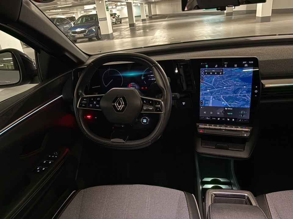 Renault Megane E-Tech 60 Techno 5d