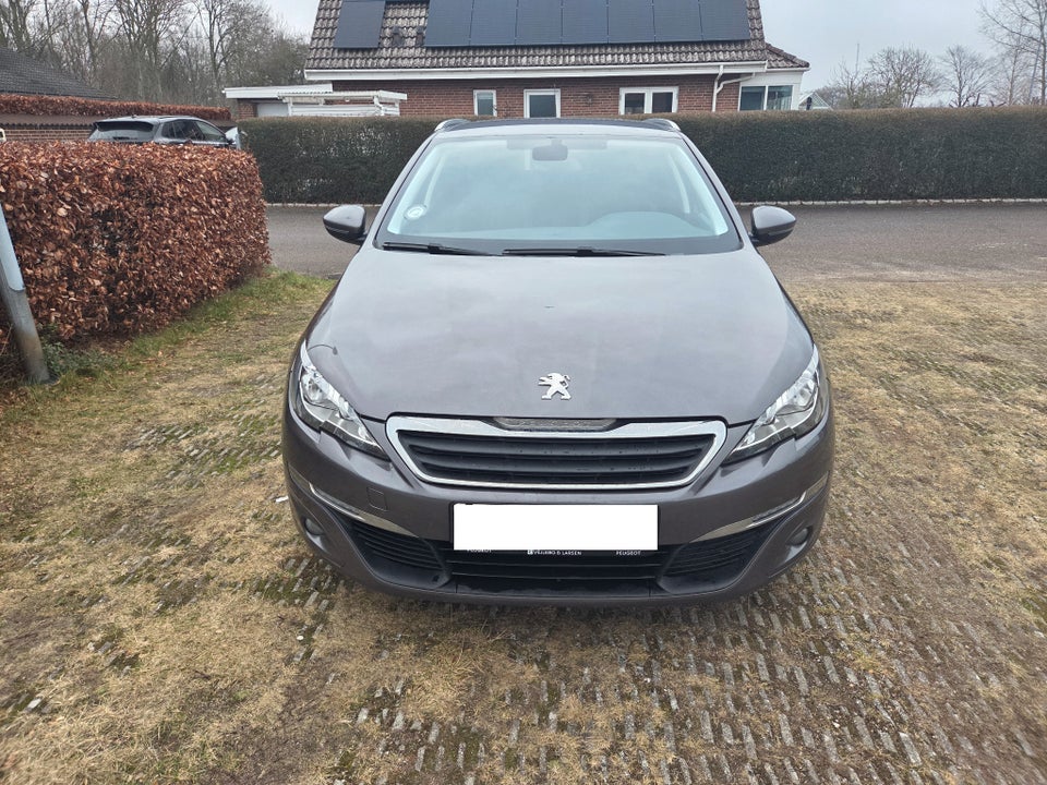 Peugeot 308 1,6 BlueHDi 120 Chili Allure SW 5d