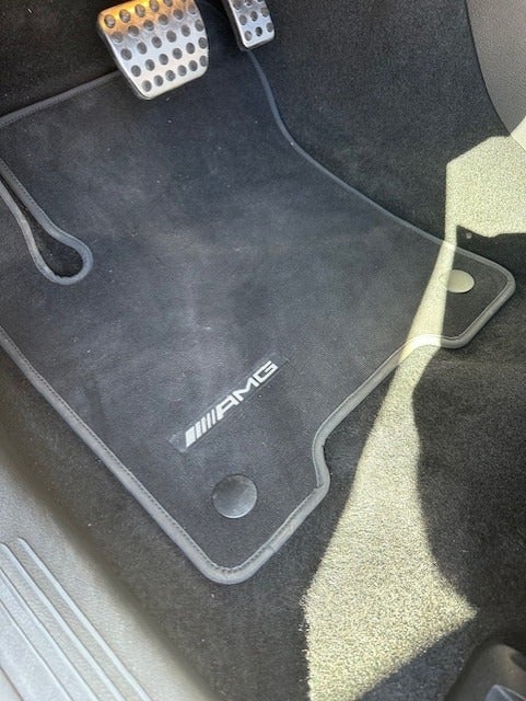 Mercedes EQA300 AMG Line 4Matic 5d