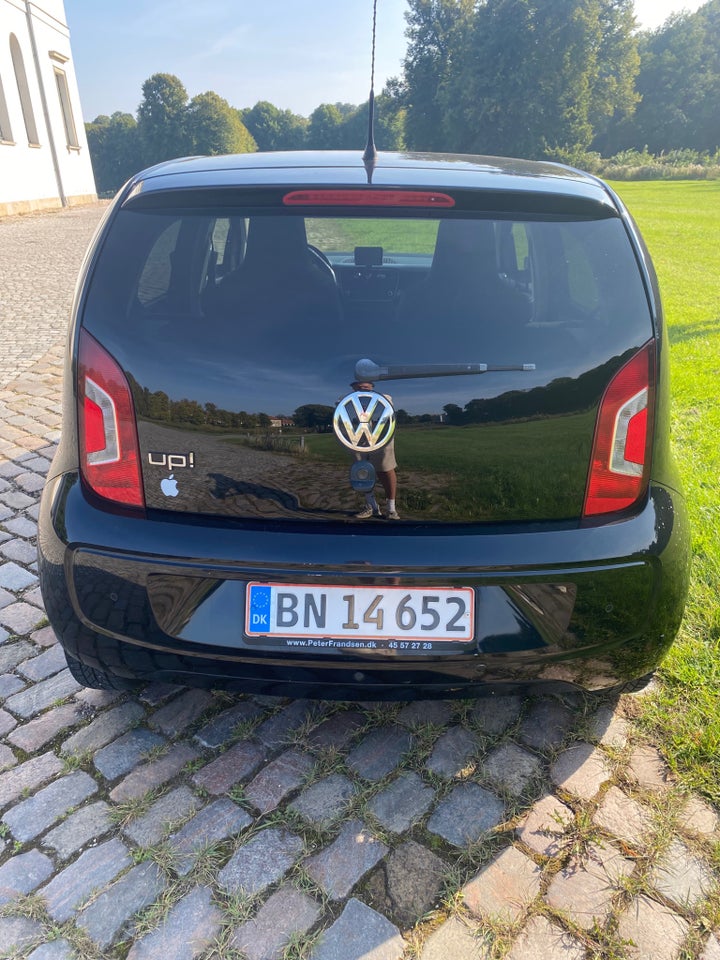 VW Up! 1,0 75 Black Up! 5d