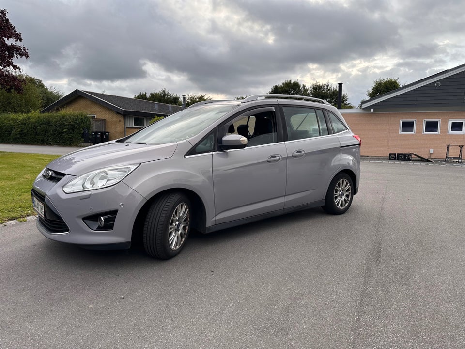 Ford Grand C-MAX 1,6 TDCi 115 Titanium 7prs 5d