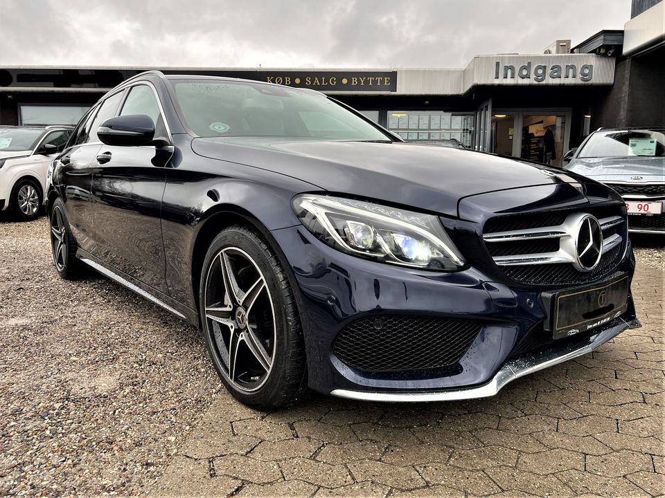 Mercedes C220 d 2,2 AMG Line stc. aut. 5d