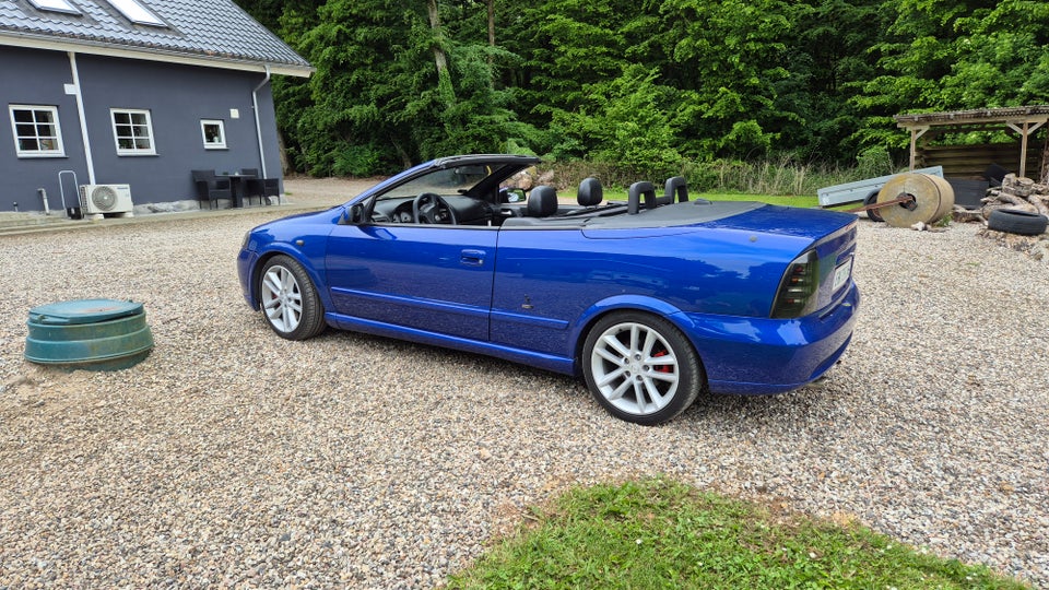 Opel Astra 2,0 Turbo Cabriolet 2d