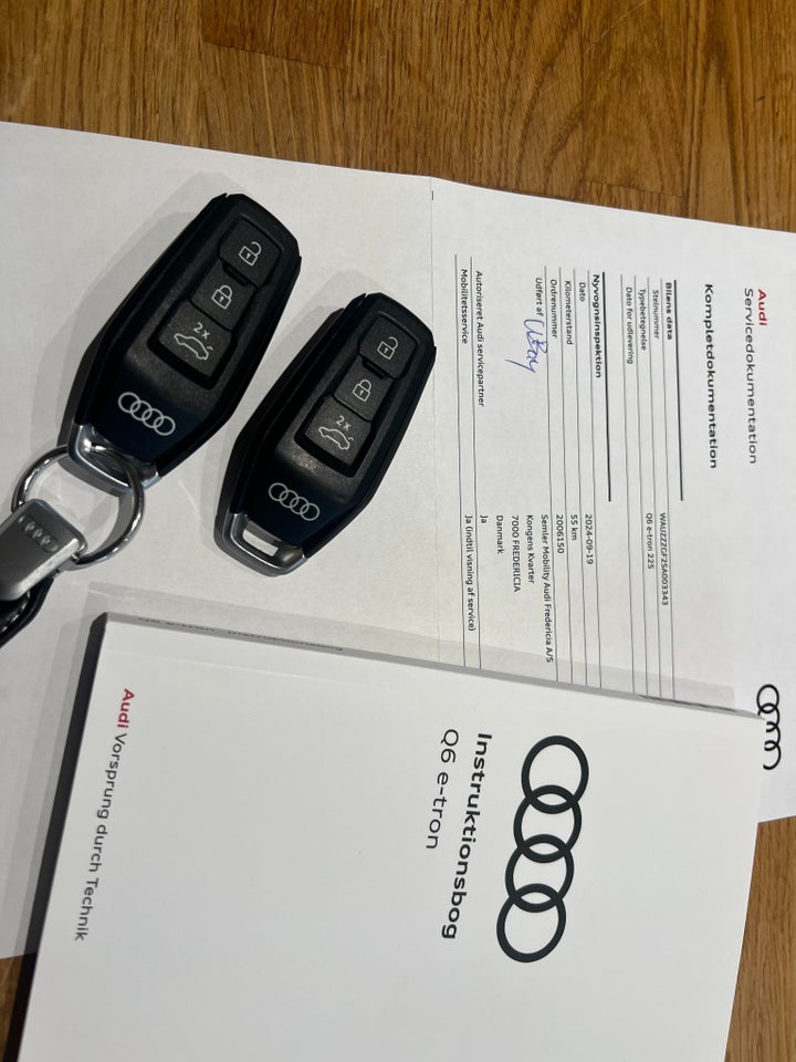 Audi Q6 e-tron Progress plus performance 5d