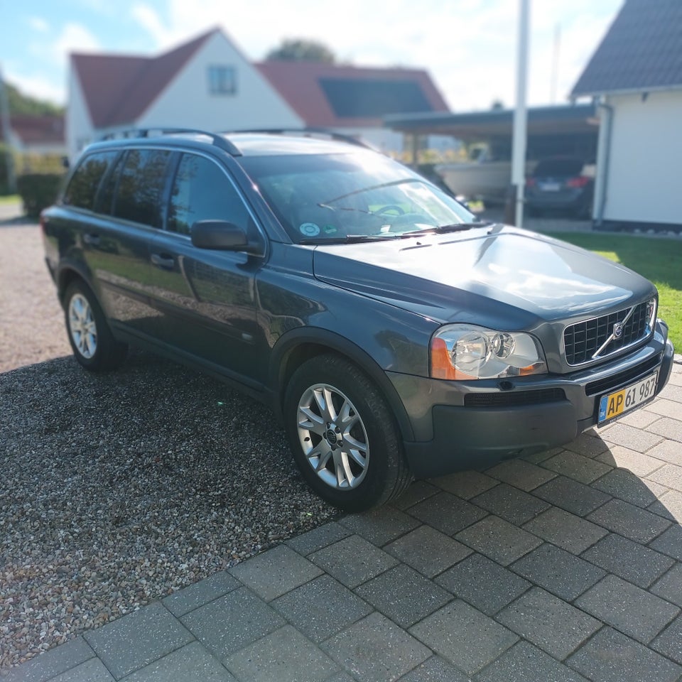 Volvo XC90 2,4 D5 185 Summum aut. AWD Van 5d