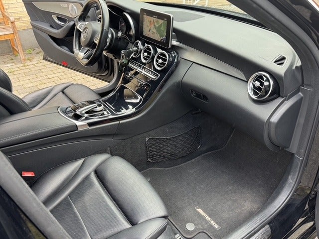 Mercedes C220 d 2,2 AMG Line stc. aut. 4Matic 5d