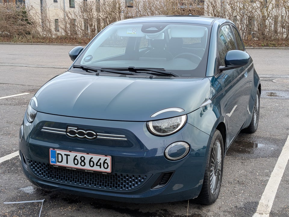 Fiat 500e 42 Icon 3d