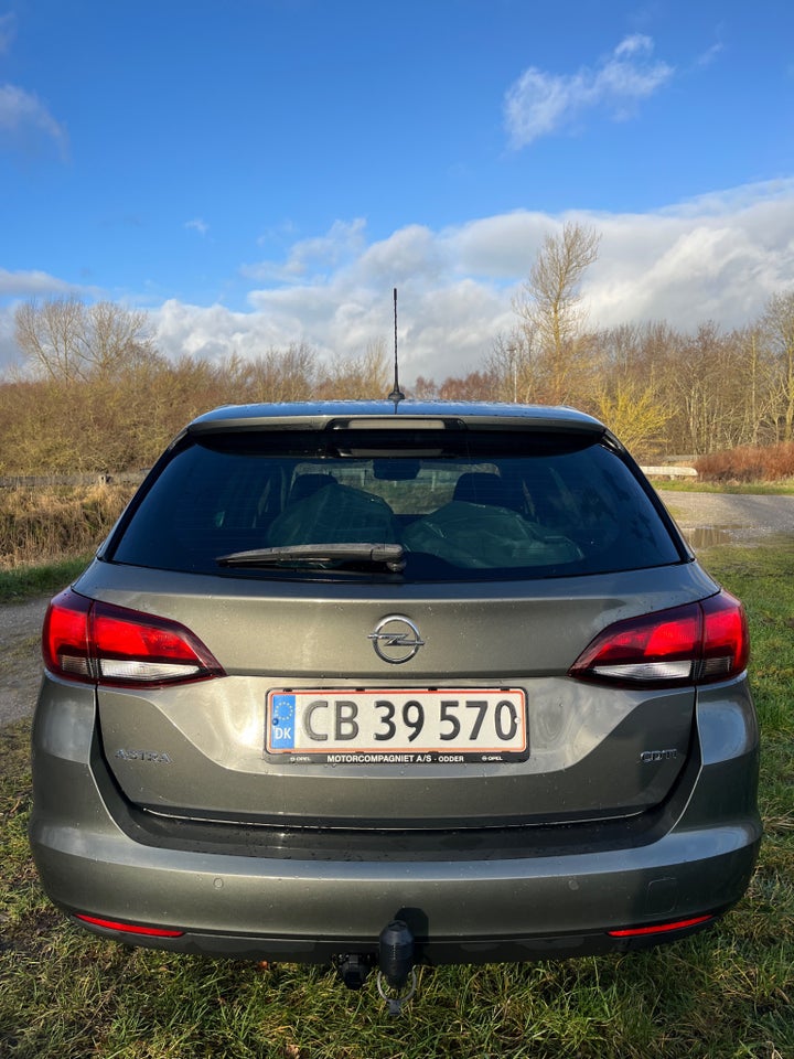 Opel Astra 1,6 CDTi 136 Innovation Sports Tourer 5d