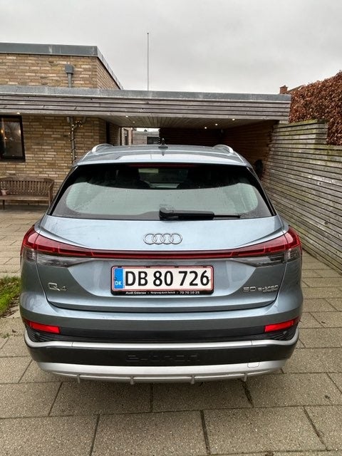 Audi Q4 e-tron 50 S-line quattro 5d