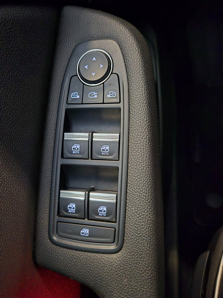 Renault Clio V 1,0 TCe 100 Intens 5d