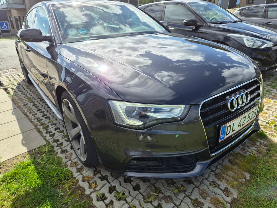 Audi A5 1,8 TFSi 144 S-line Sportback Multitr. 5d