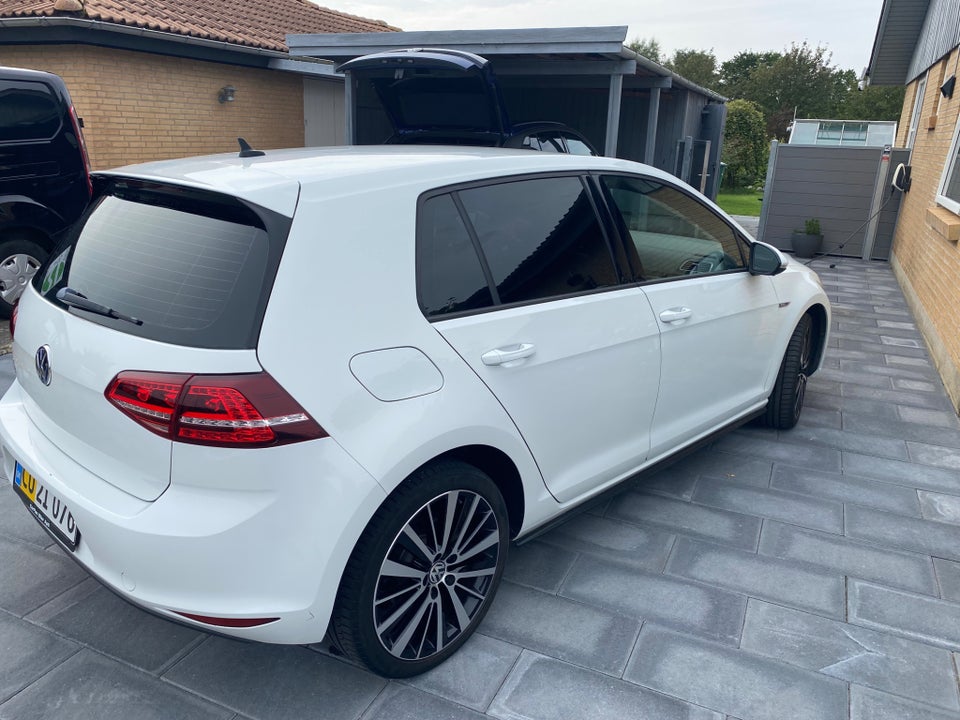 VW Golf VII 1,4 GTE DSG Van 5d