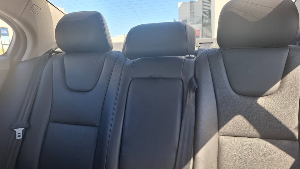 Volvo S60 2,0 D3 163 Summum aut. 4d