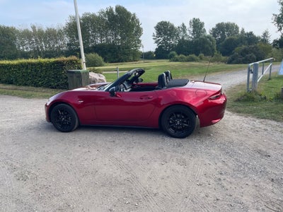 Mazda MX-5 1,5 SkyActiv-G 132 Roadster 2d