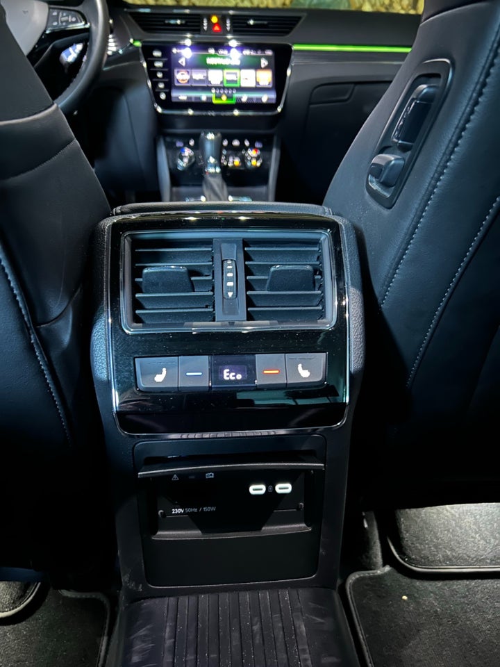 Skoda Superb 1,4 TSi iV Plus Combi DSG 5d