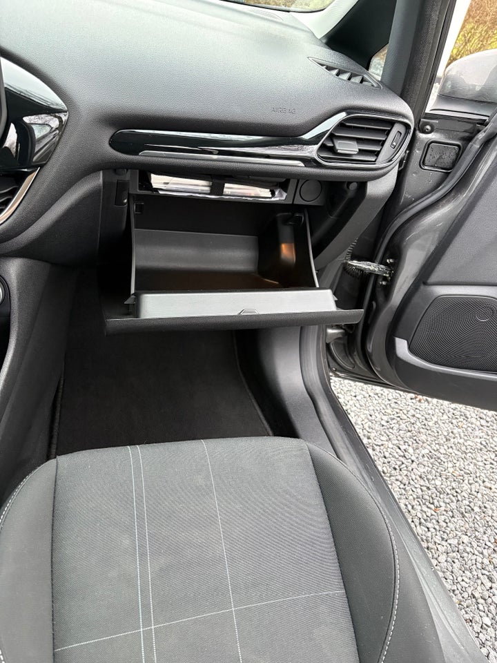 Ford Fiesta 1,1 Trend 5d