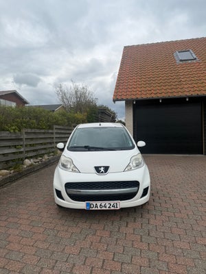 Peugeot 107 1,0 Active 5d