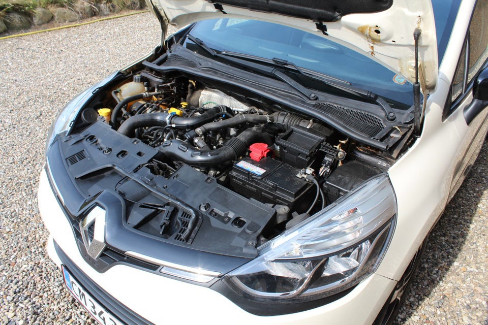 Renault Clio IV 0,9 TCe 90 Zen Sport Tourer 5d