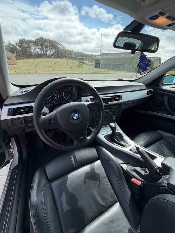 BMW 325i 2,5 Coupé 2d