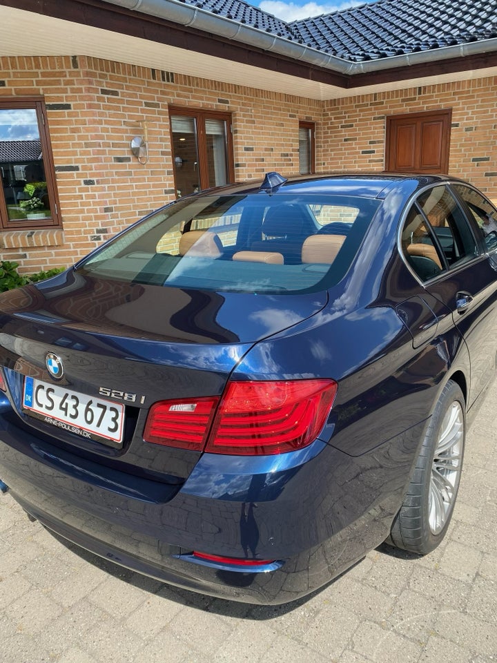 BMW 528i 2,0 aut. 4d