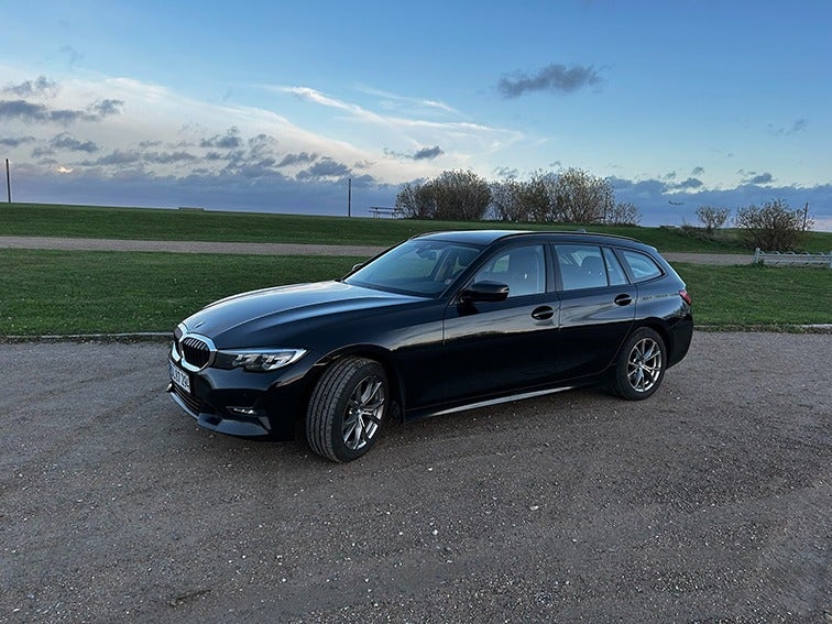 BMW 320d 2,0 Touring xDrive aut. 5d