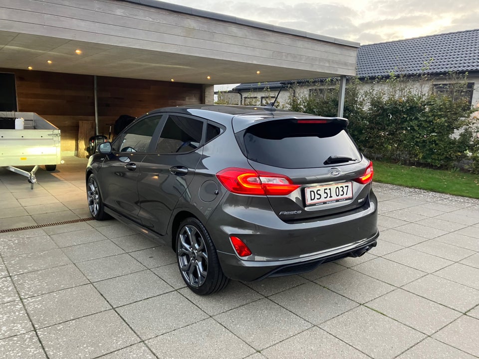 Ford Fiesta 1,0 EcoBoost mHEV ST-Line X 5d