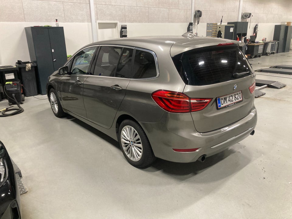 BMW 220i 2,0 Gran Tourer Luxury Line aut. 7prs 5d