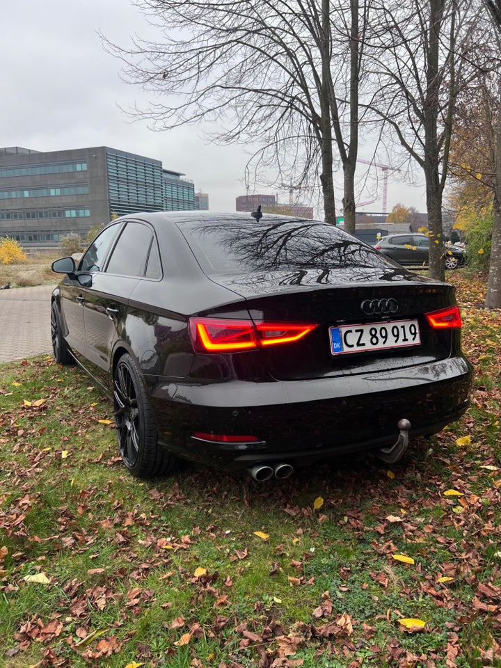 Audi A3 2,0 TDi 150 Ambition S-tr. 4d