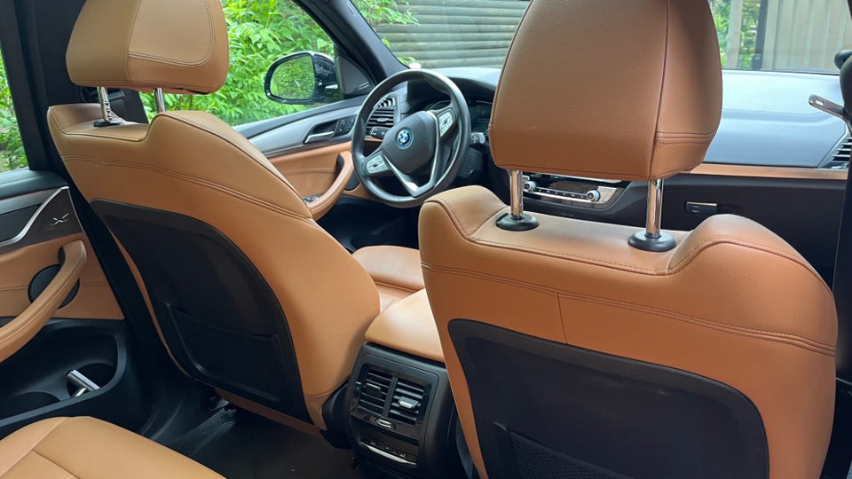 BMW iX3 Charged Impressive 5d