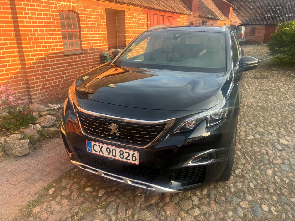 Peugeot 3008 1,6 Hybrid4 GT Premium EAT8 5d