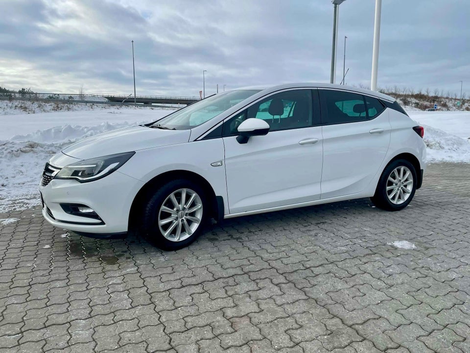 Opel Astra 1,0 T 105 Impress 5d