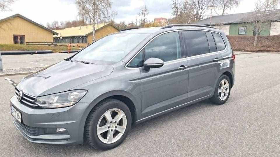 VW Touran 1,6 TDi 115 Comfortline DSG 7prs 5d