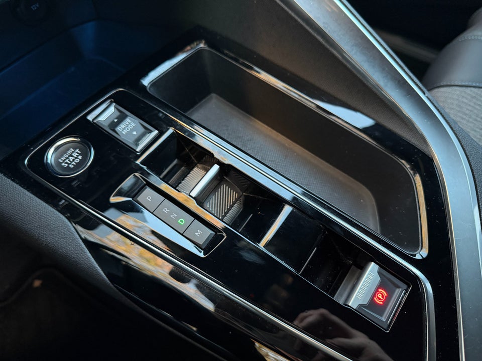 Peugeot 5008 1,5 BlueHDi 130 Allure Pack EAT8 7prs 5d