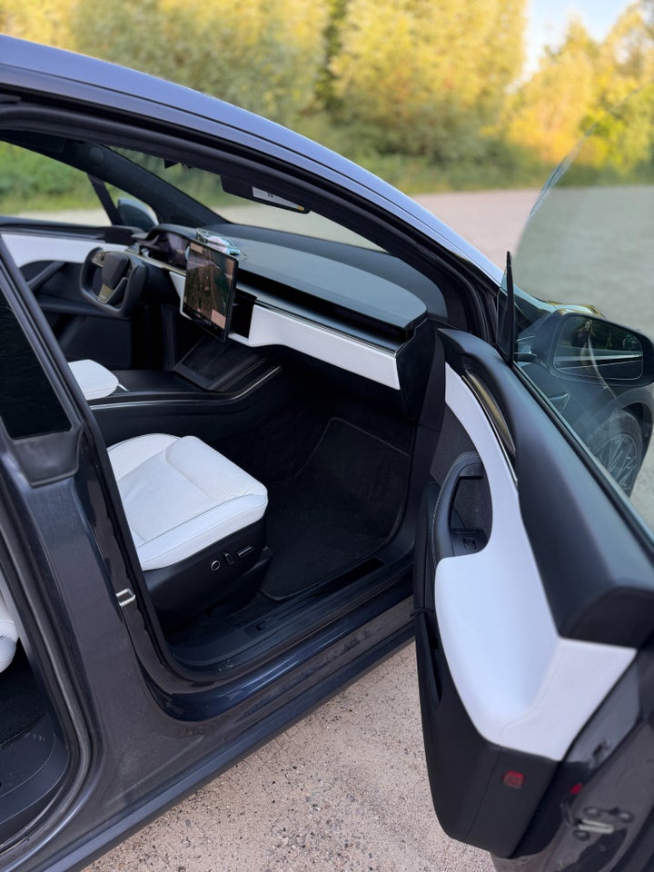 Tesla Model X Plaid AWD 5d