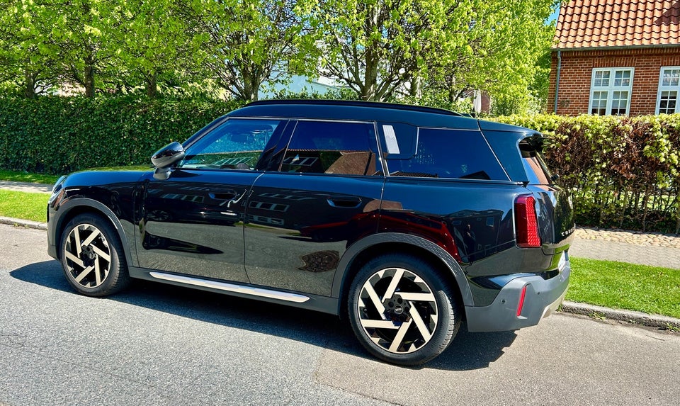 MINI Countryman E Favoured Trim M 5d
