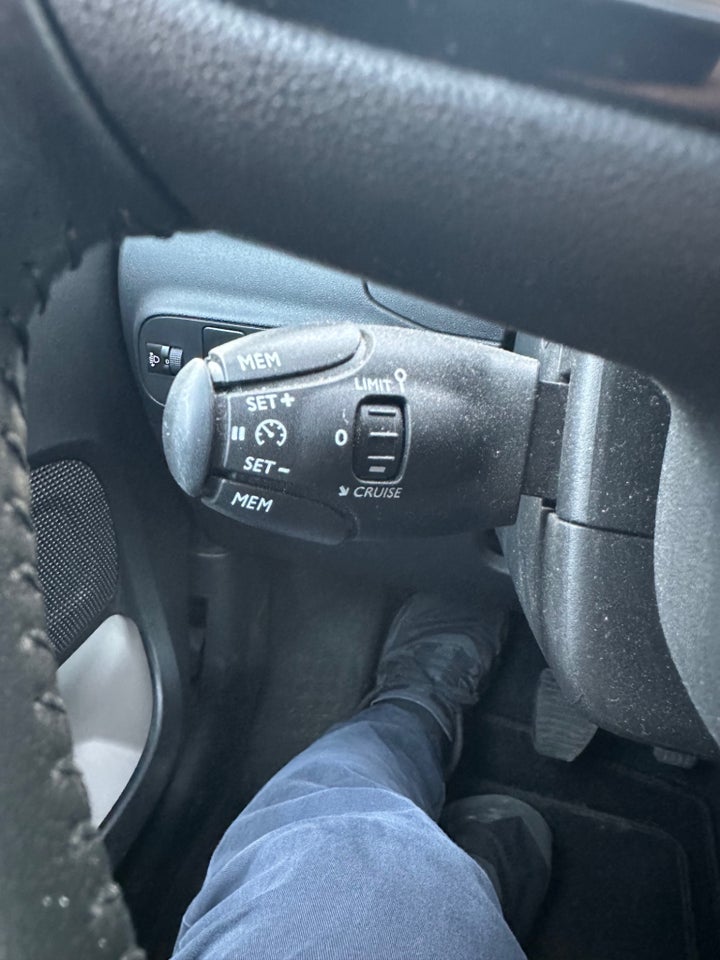 Citroën C3 1,5 BlueHDi 100 Shine Van 5d