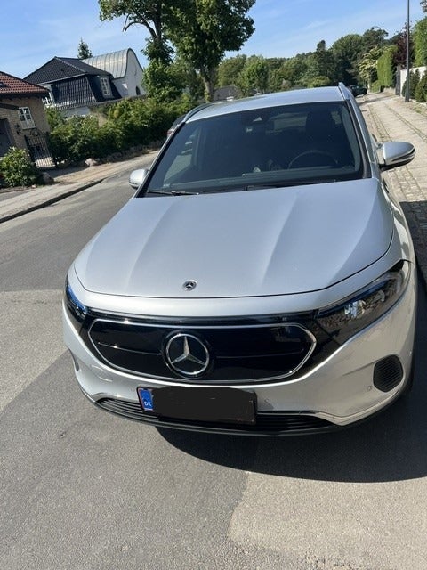 Mercedes EQA250 5d