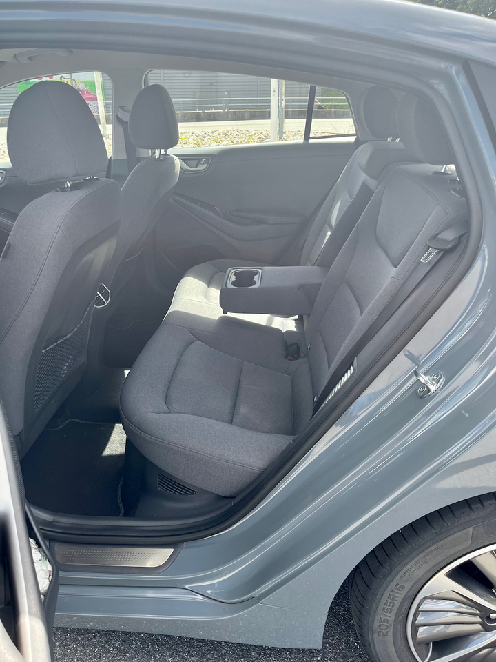 Hyundai Ioniq 1,6 PHEV Premium DCT 5d