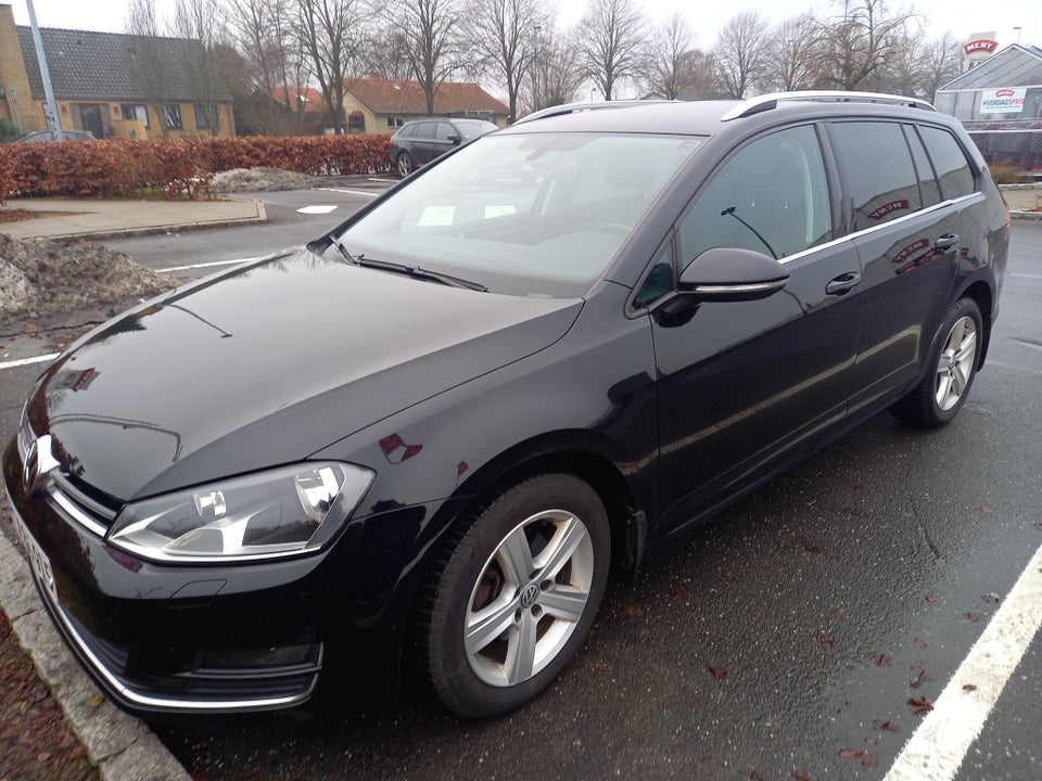VW Golf VII 1,6 TDi 110 Highline Variant DSG BMT 5d