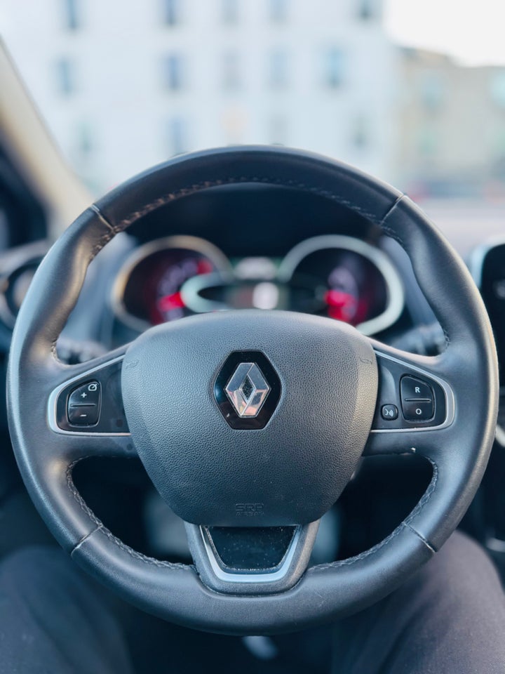 Renault Clio IV 1,5 dCi 90 Limited Sport Tourer 5d