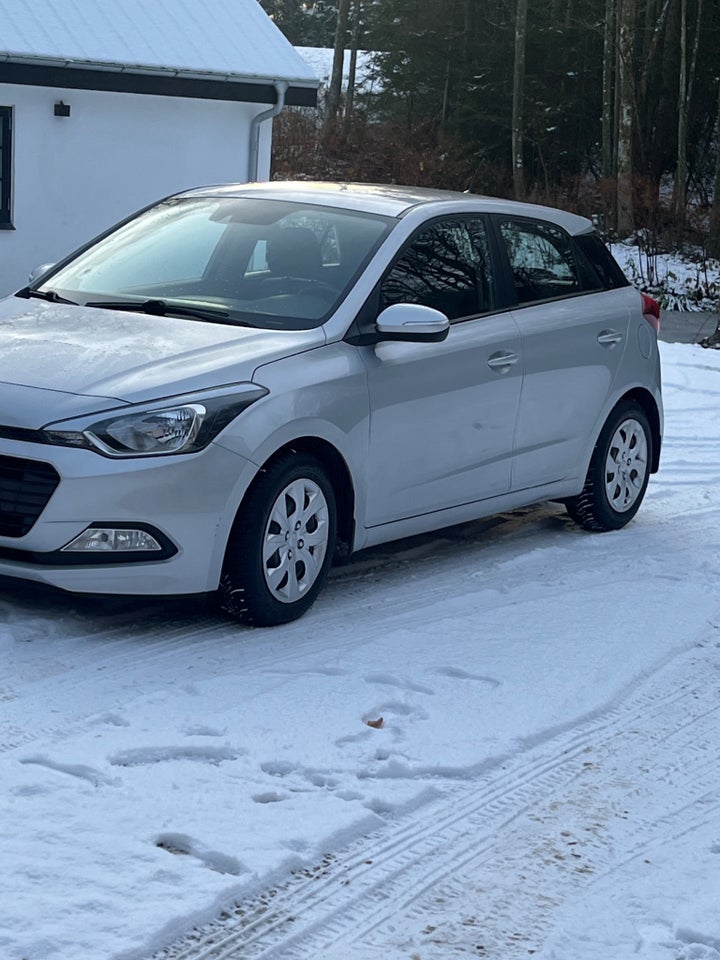 Hyundai i20 1,0 T-GDi Trend 5d