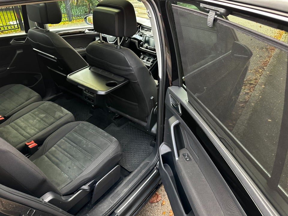 VW Touran 2,0 TDi 190 Highline DSG 7prs 5d