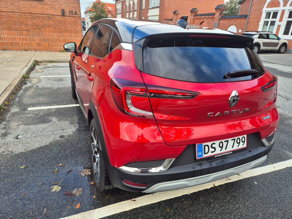 Renault Captur 1,6 E-Tech Intens 5d